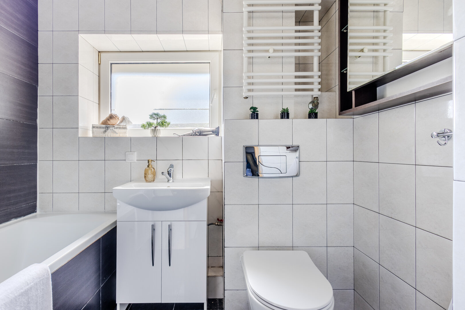 RELAXIA SPÓŁKA Z OGRANICZONĄ ODPOWIEDZIALNOŚCIĄ - 12