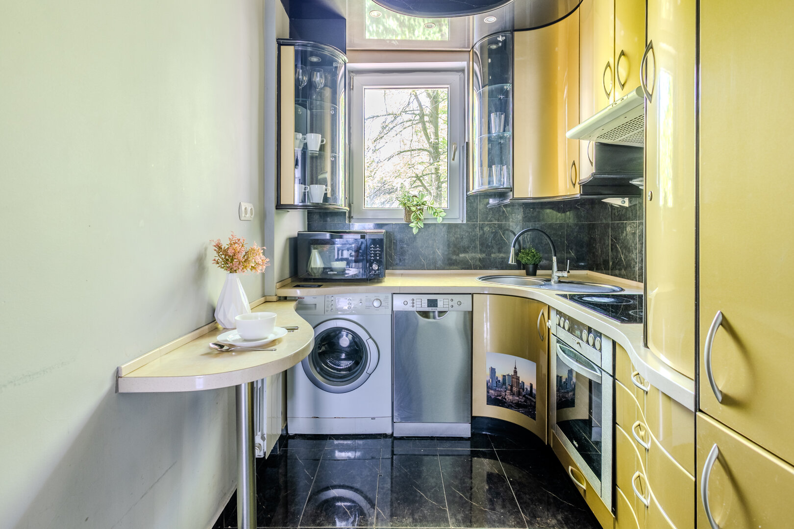 RELAXIA SPÓŁKA Z OGRANICZONĄ ODPOWIEDZIALNOŚCIĄ - 11