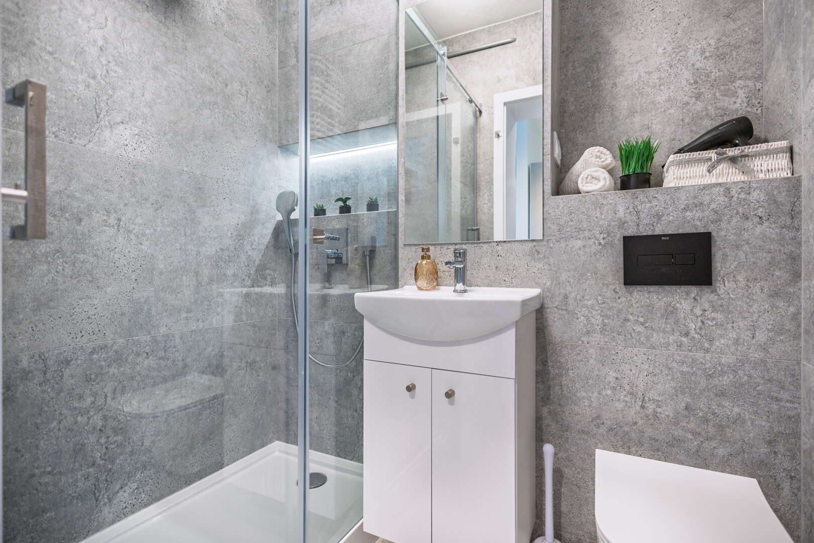 RELAXIA SPÓŁKA Z OGRANICZONĄ ODPOWIEDZIALNOŚCIĄ - 16