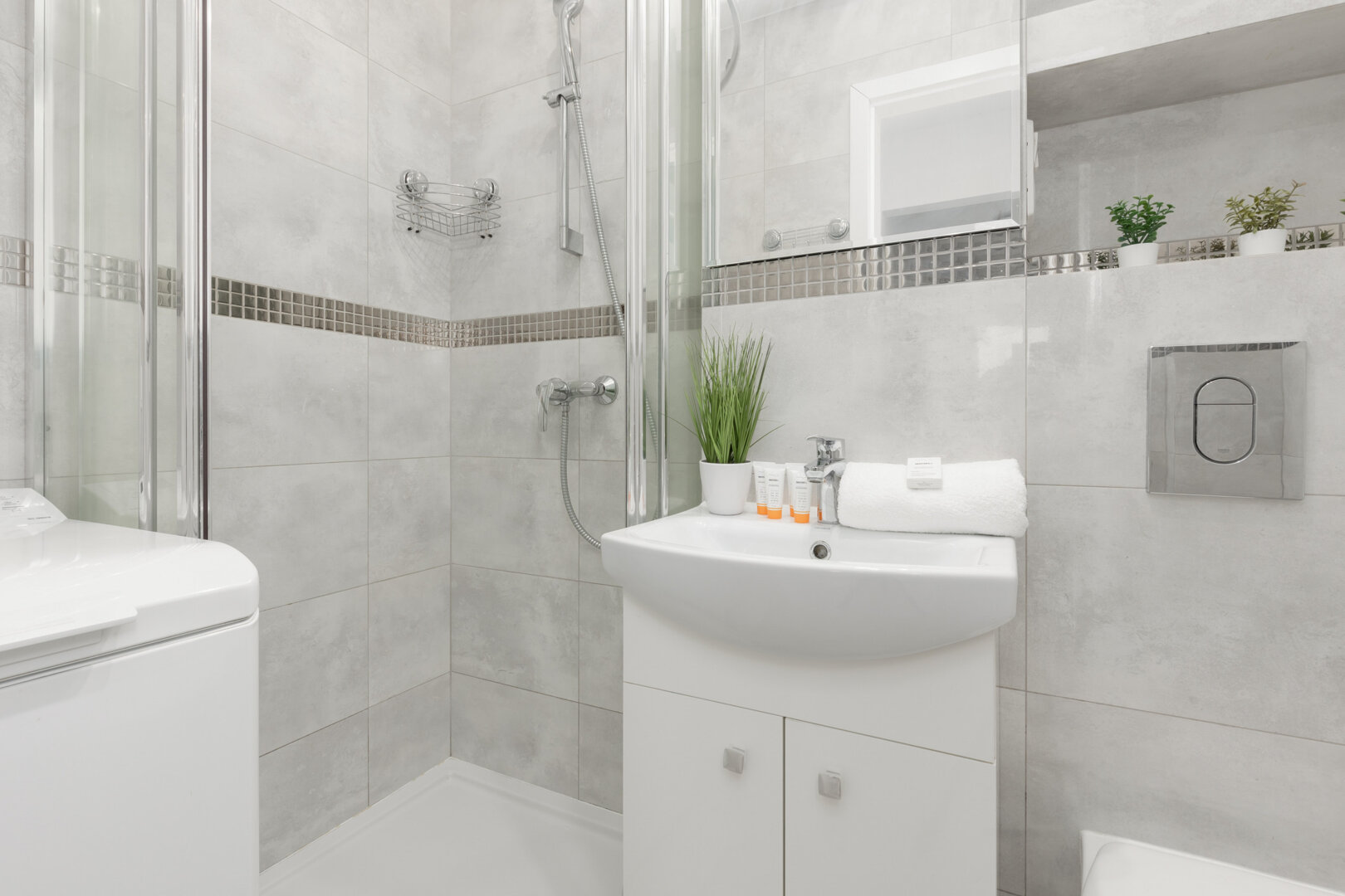 RELAXIA SPÓŁKA Z OGRANICZONĄ ODPOWIEDZIALNOŚCIĄ - 6